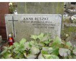 Warszawa - Anna Peszke

Cmentarz na Bródnie (kwatera 89a, rząd II, grób 11)